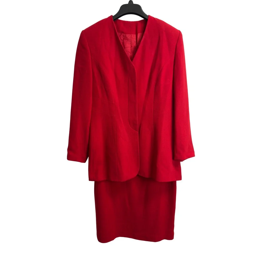 Vintage Red Suit Set Women's 10 V-neck Longline Blazer and Pencil Skirt Red